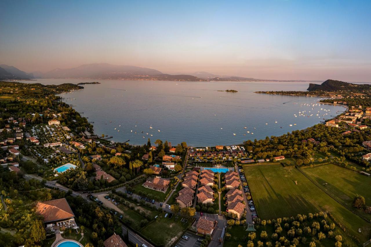 Onda Blu Resort Manerba del Garda Luaran gambar